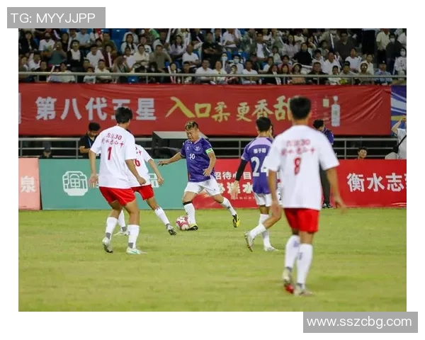 足球明星与他们的故乡国家：探索球场背后的文化与情感纽带